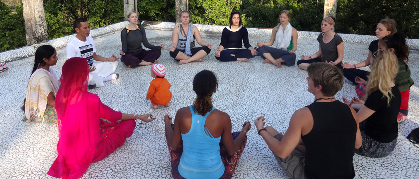 15 Days meditation Course 15 Days meditation Course