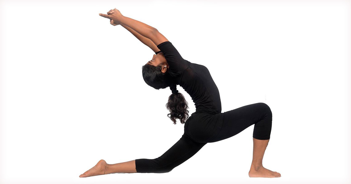 Ardha Chandarasana Poses